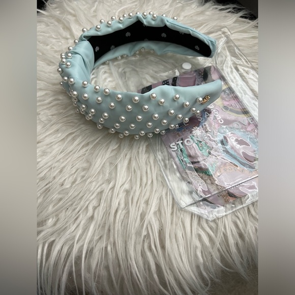 LELE SADOUGHI X STONEY CLOVER LANE HEADBAND WITH PEARLS BABY BLUE - Picture 4 of 7